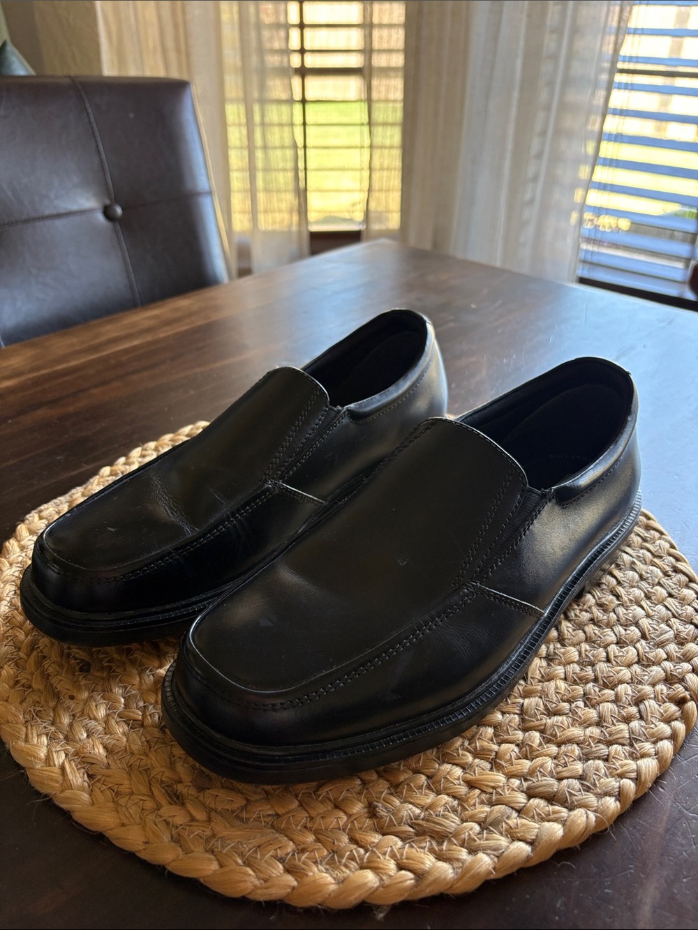 Nunn Bush Black Leather Slip-On Loafers
